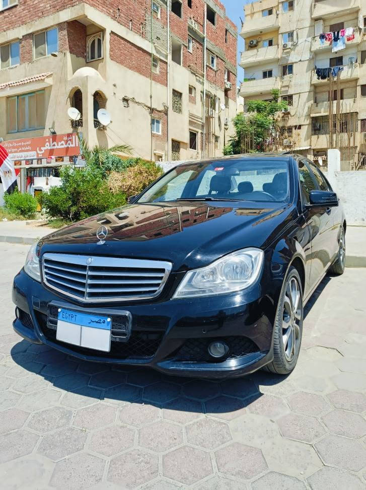 C180 2013 
اعلي فئة ماشية 146 الف 
للتواصل 01125029478 السادس من اكتوبر, الجيزة


**إذا كنت صاحب هذا الإعلان وتريد حذفه لأي سبب، رجاءا أرسل رسالة إلى الدعم الفني**