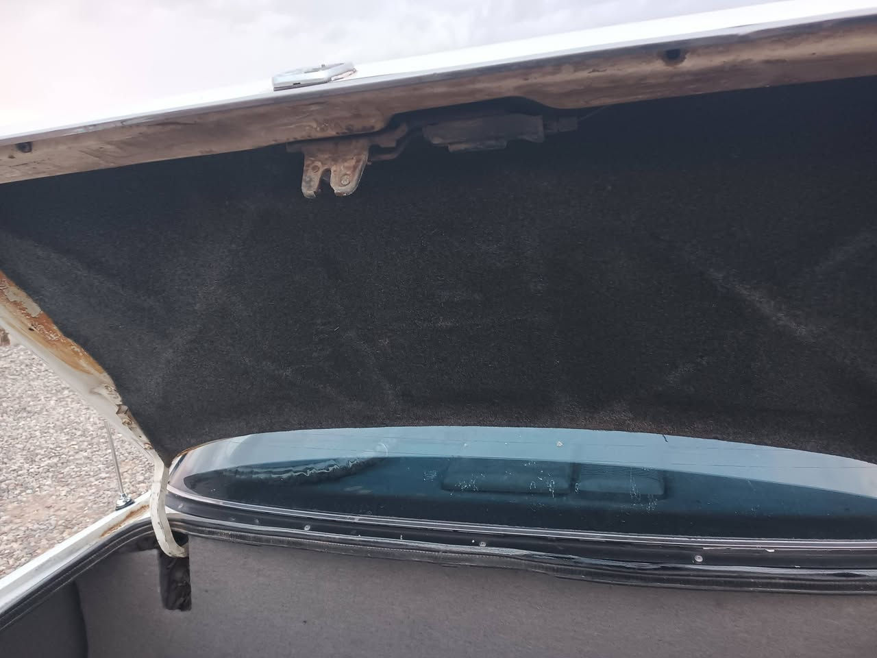 مكلف بلنشر سيدان رقم صلاح الدين دولي شرط التحويل كير محرك بطه شرط كهربائيات كامله طخم تاير جديد السياره بيها جاملغ وبونيد صبغ السعر 54 وبيها مجال شراي اتصل خابر علرقم اني مكلف ***********
