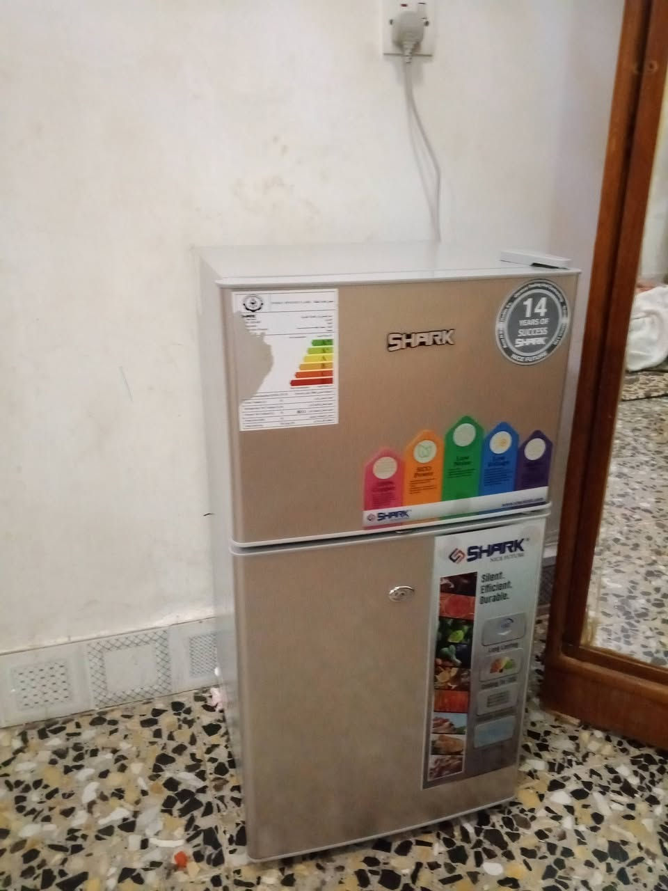 ثلاجه 6قدم للبيع نضيفه استعمال اقل الشهر


**إذا كنت صاحب هذا الإعلان وتريد حذفه لأي سبب، رجاءا أرسل رسالة إلى الدعم الفني**