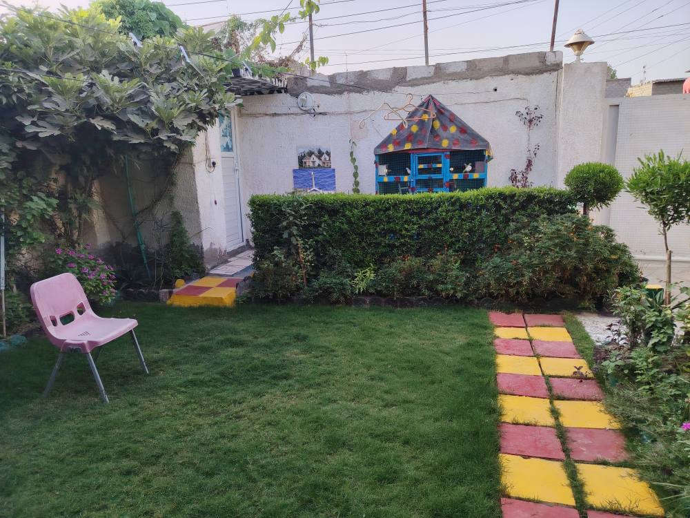 يالله سلام عليكم دار للبيع بغداد المدائن منطقه الحضاريه مساحه ١٨٠ متر يتكون الدار من غرفتين نوم وصاله مطبخ حديقه كبيره كراج سياره علماً السقف عكاده خدمات كامله تبليط كهرباء ماء جنس الأرض زراعي السعر ٥٥ وبي مجال للاستفسار الاتصال على الارقام *********** أو *********** وات ساب
