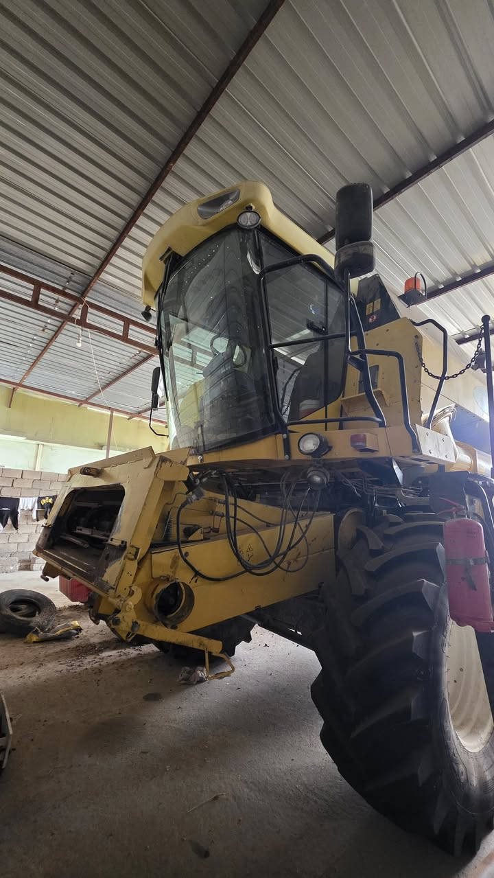 سلام عليكم للبيع حاصودة ٥٠٨٠ فول موصفات جديد بشرط كلو طبله ٢٠
*********** او ***********
