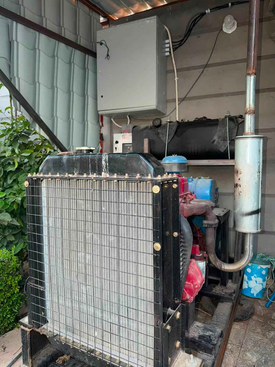 السلام عليكم
مولدة سامسونك 30kv تقريباً 120 امبير مع جهاز تحكم اطفاء وتشغيل ذاتي وتانكي ٦٠ لتر خير من الله سعرها 30 ورقة وبيها مجال استخدام قليل مكانها واسط - قضاء زبيدية

رقم التواصل 
*********** 
***********
