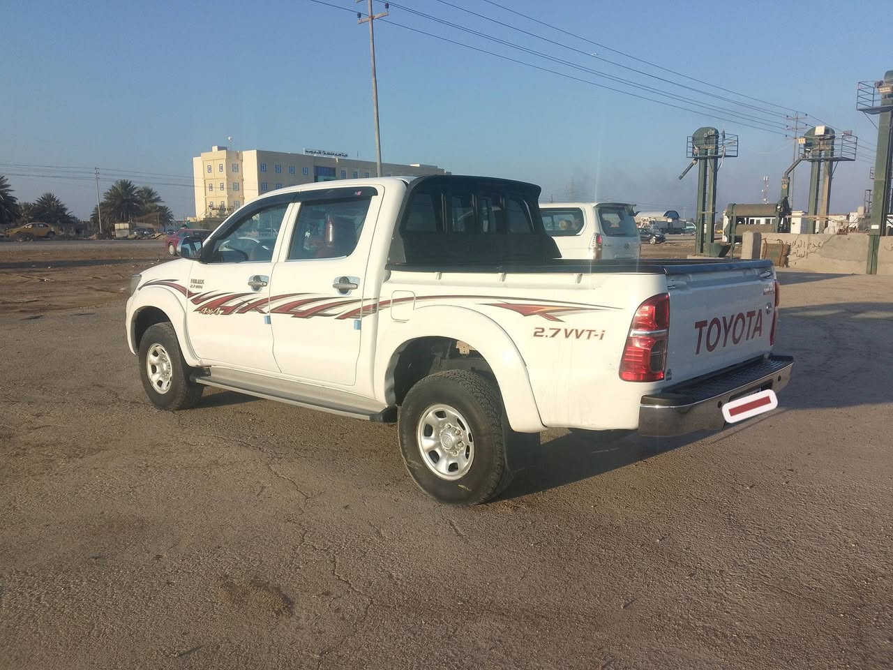 السلام عليكم تويوتا هايلوكس موديل 2014 وارد الساير كويتي اوتماتيك مكفوله كفالة عامه رقم واسط دولي تحويل مباشر مكان السياره واسط الكوت الاستفسار 
***********
