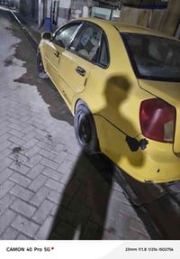 سياره وبتراء ٢٠٠٥ اللبيع سياره بسمي حداديه خير من الله كير ومحرك نضيفه...