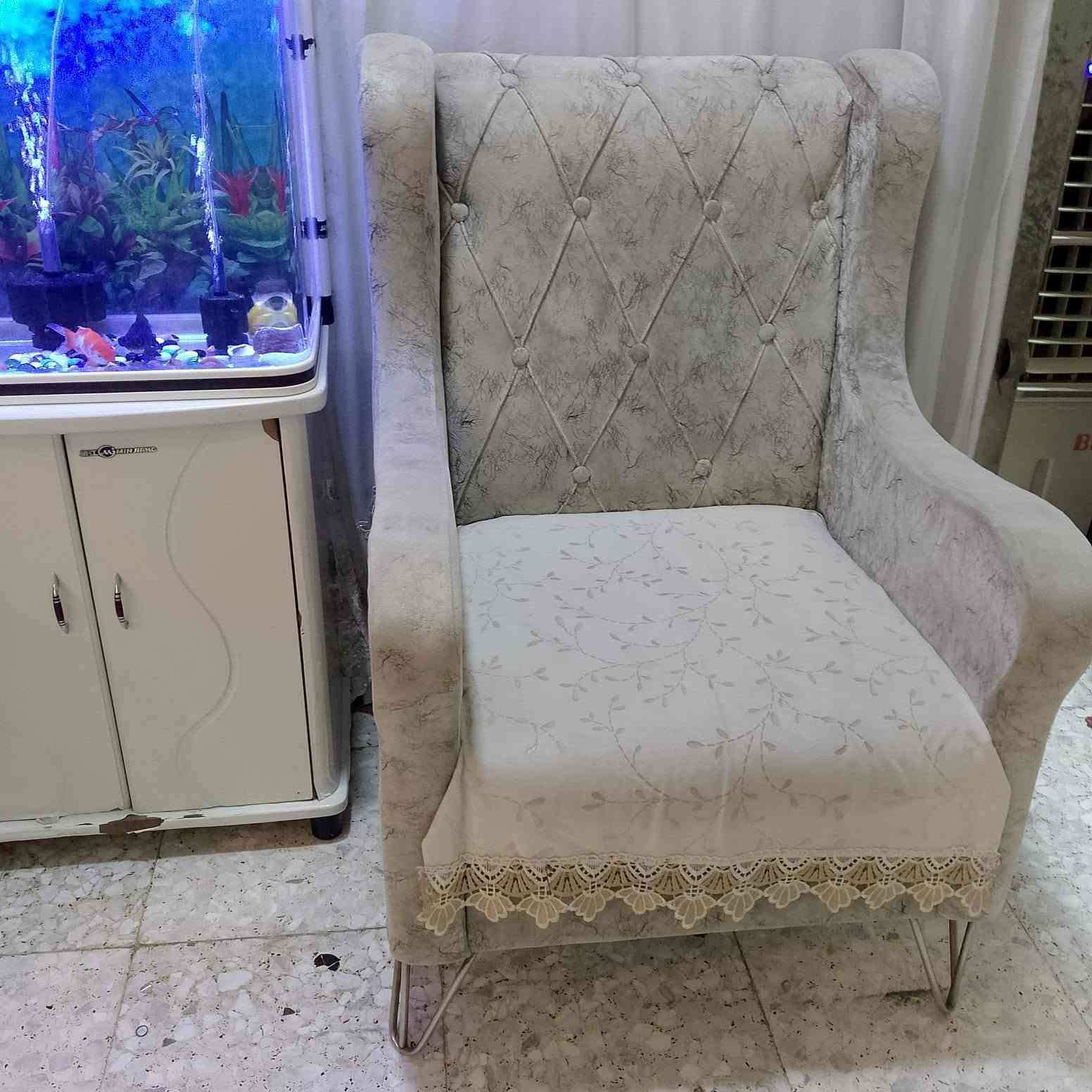 من رخصت مدير الكروب السلام عليكم غراض بيت للبيع نضيفه وكلهن شغالات تفحص وتاخذ الاسعار داخل الصوره اذا احد ياخذهن كلهن الاسعار تختلف مكان الغراض بغداد الغزاليه للاستفسار الاتصال على الرقم ***********
