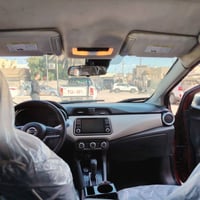 نيسان فيرسا موديل 2022 بدون رقم( تترقم بغداد)داخله ب2023 شهر ال8 حادثه...