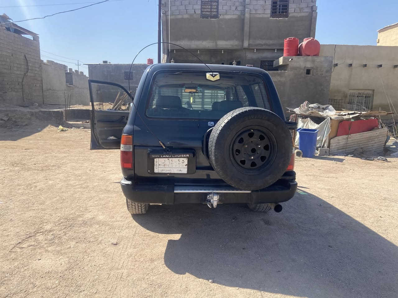 السلام عليكم  لاندكروز اليلى علوي مديل 1993
البيع رقم بغداد مشروع اوطني السياره جاهزه دو شمه كشنا ت ارضيه جديده تبريد كهربائيات مكينه محور 2500 ماصاراله هواي من شاديه لا تنقيص ولا تبخير  فقط ضعف اب كير مكانه البصره *********** الساره مصبوغه عام صار اله شهر الساره الله شاهد معمرينه تعبانين بيه ما متوجد عل نت تصل أوبل خدمة
