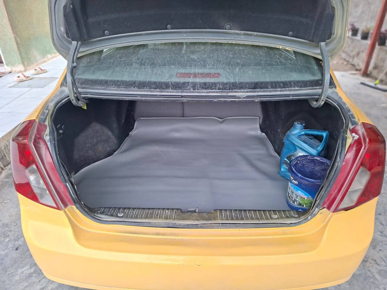 السلام عليكم اوبترا موديل2010للبيع بدون حادث مكينه وكير جدد حاويه دوشمه حديدية أمامي وخلفي رقم أنبار إنكليزي بأسمي مكاني بابل / المسيب 
السعر 68 ورقه وبيها مجال بسيط 
الاتصال على الرقم ***********
