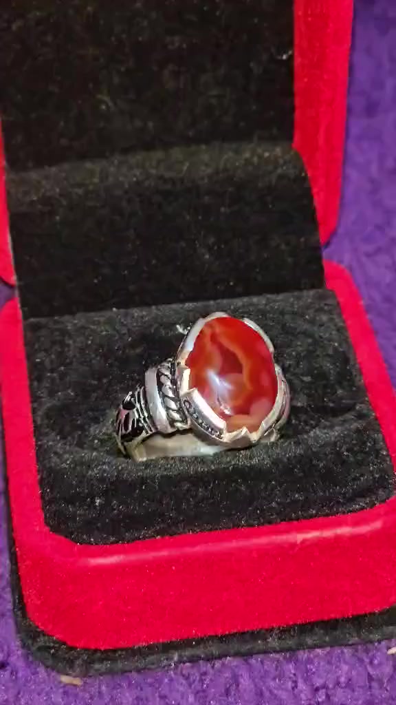 تحف للبيع ومراوس تواصل خاص


**إذا كنت صاحب هذا الإعلان وتريد حذفه لأي سبب، رجاءا أرسل رسالة إلى الدعم الفني**