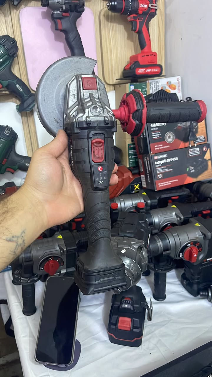 مجموعة عدد يدويه  ونواعم بارك سايد  وبطاريات بارك سايد راسلني واتساب وتدلل  بث مباشر يوميا على التيك توك   ***********
