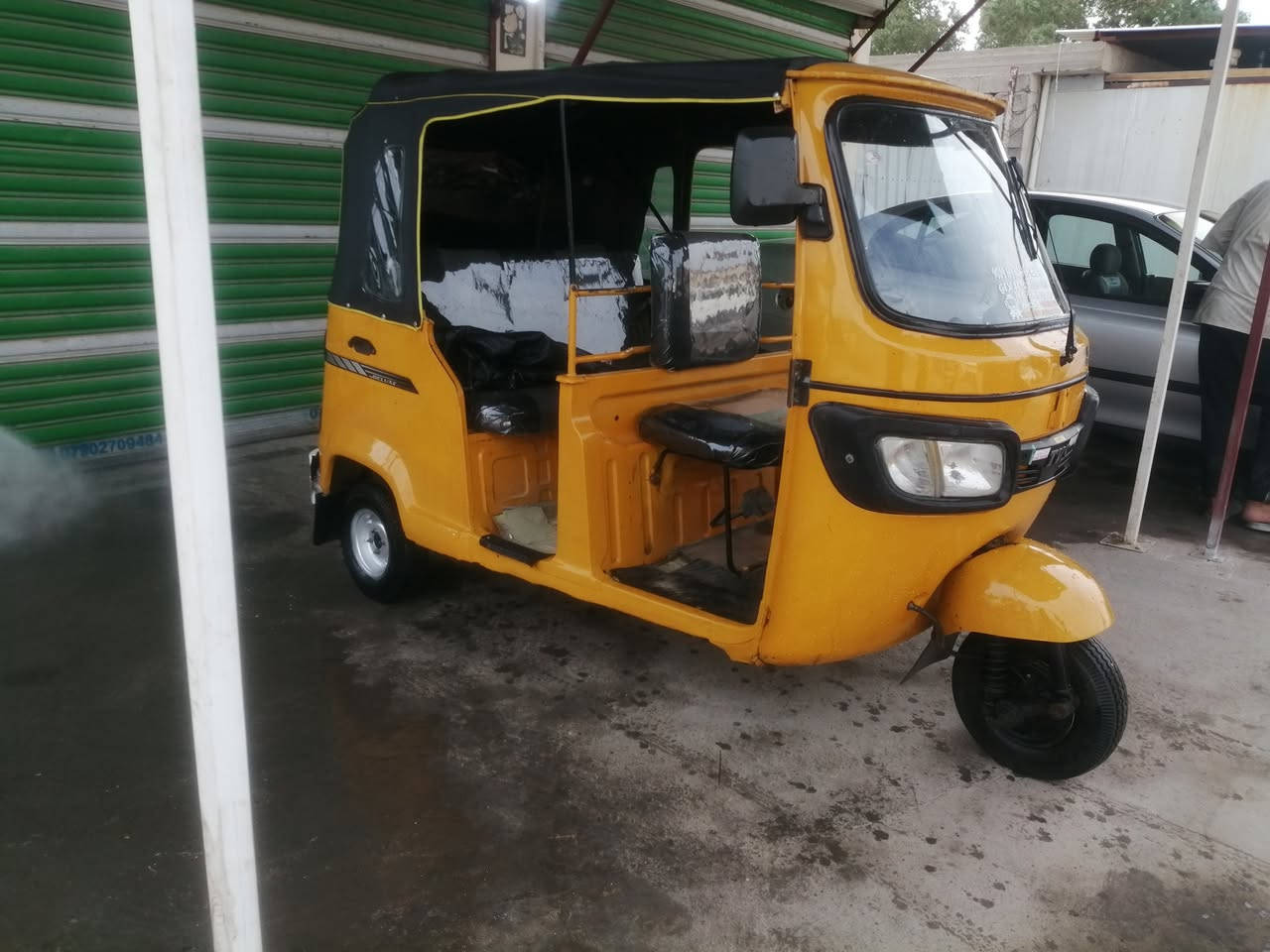 موديل ١٩ رقم بغداد سعر ٤٨٠٠ تكتك كامله مكمله من كلشي مكان بياع *********** او ***********
