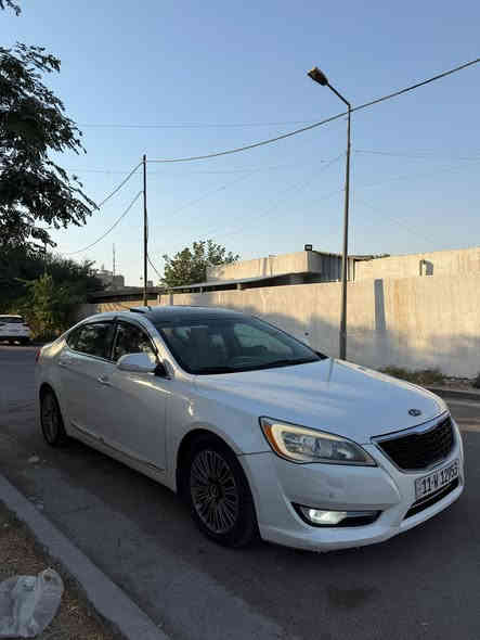 كيا كادينزا خليجي  2011 فول 1/1 للاخير ومكفولة
السعر 127 ورقة وبيها مجال بسيط  
مكفولة من الصبغ فقط بيها مكانات بارد 
محرك وكير وصدر وتبريد نضيفات جدا 
محرك v6 3500 
رقم بغداد جديد بأسمي 
فول مواصفات VIP
بانوراما دبل سلايد 
بصمة 
كشانة جلد 
تبريد قطعتين 
اشارة ترحيب بالمرآة+ اشاير بالمري  
حساسات خلفية 
مكاني بغداد المنصور للأستفسار 
***********
***********
***********( فقط. واتساب)
