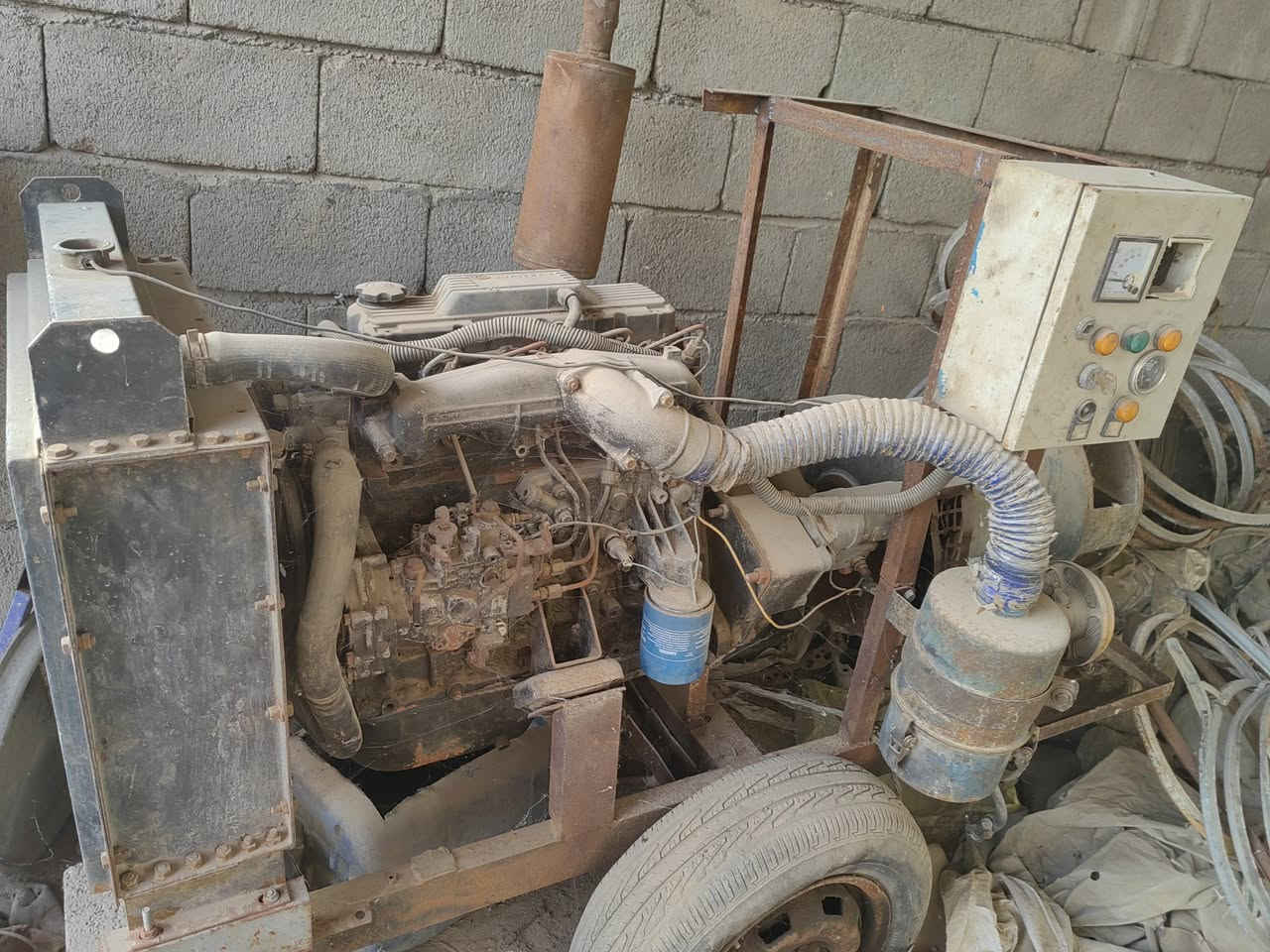 السلام عليكم مولد كيا للبيع راس توليد 30ثري فيز بلادي محرك مجفت جديد غير مستعمل بعد التجفيت للستفسار 
***********
*********** .
