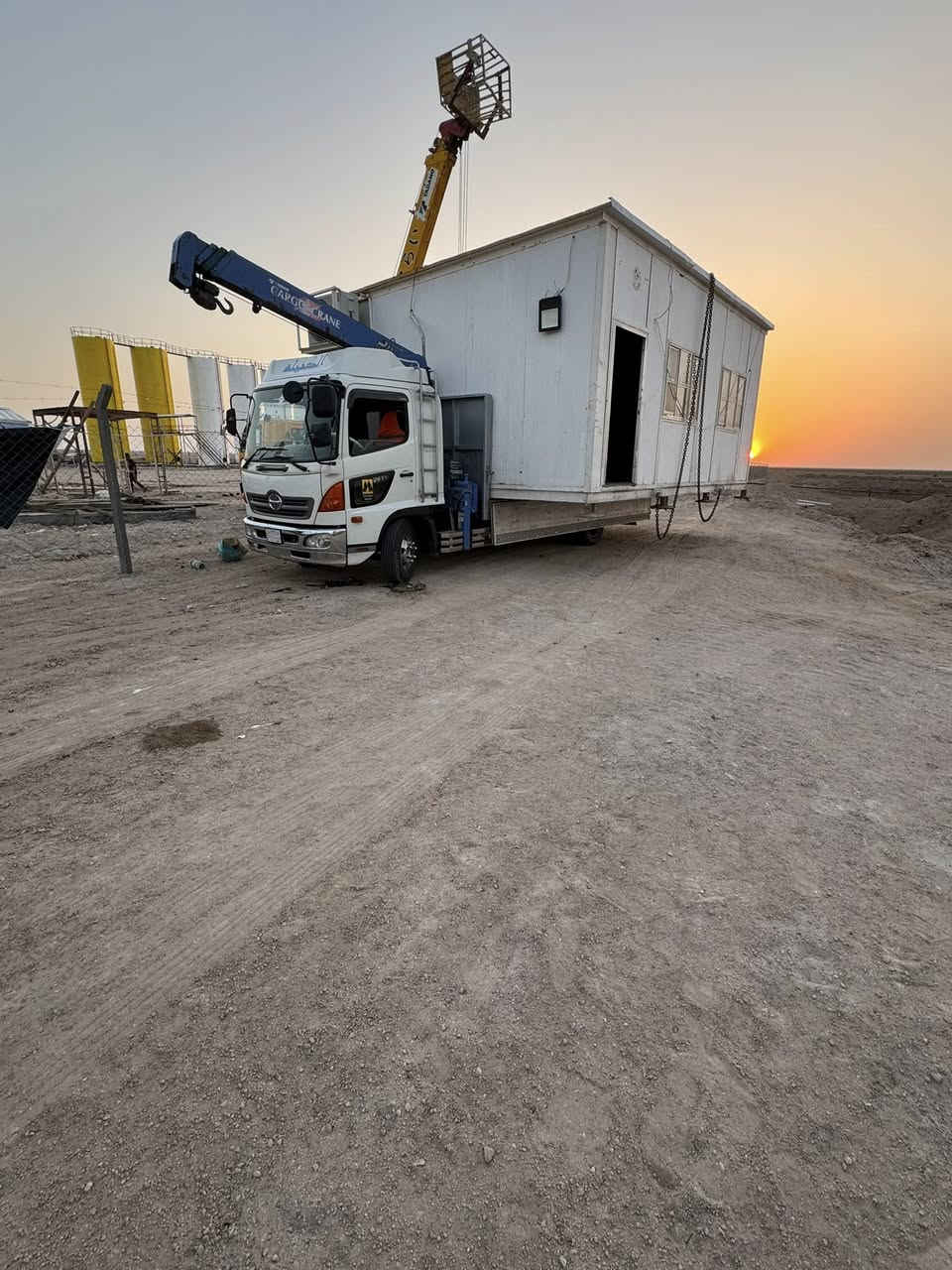 للبيع مكلف بل نشر ‭  ‭0783 918 3556‬
