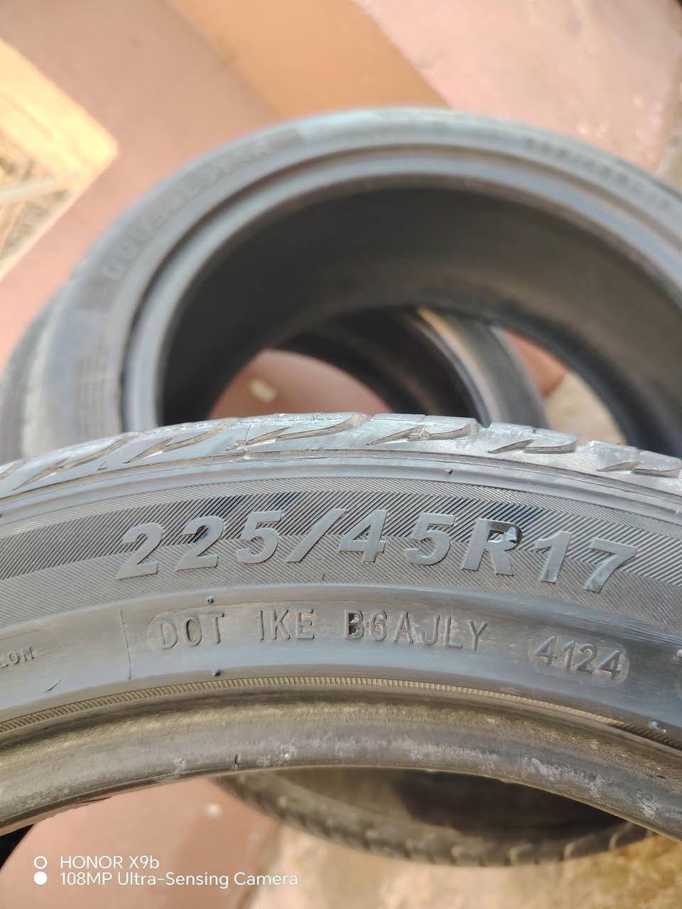 #للبيع
تايرات نص عمر

***********
