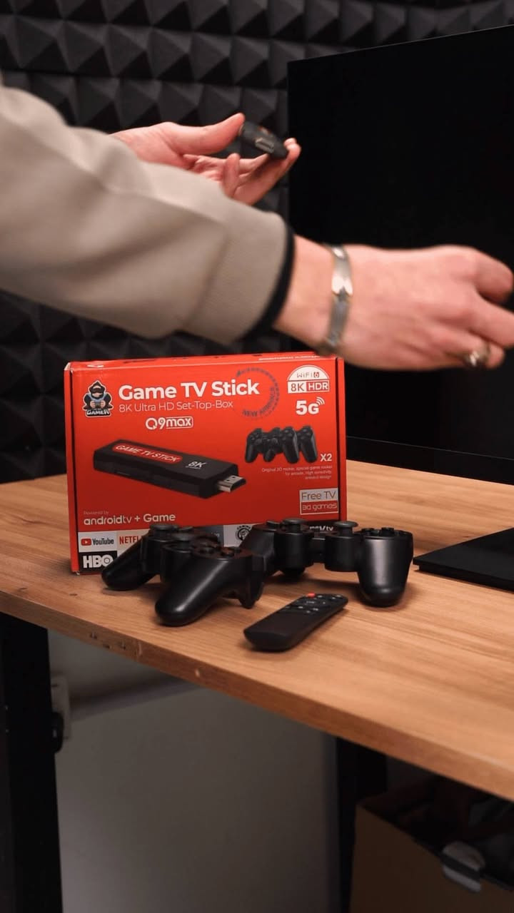 🔥🎮 8K Game TV Stick
📺 جهازين في جهاز واحد: منصة ألعاب + Android TV لمشاهدة الأفلام والمسلسلات بدقة عالية.

⚡ أكثر من 30,000 لعبة جاهزة

المواصفات:
🔹 يدعم 8K Ultra HD + HDR
🔹 أكثر من 30,000 لعبة
🔹 نظام Android TV (YouTube – Netflix – تطبيقات)
🔹 مشاهدة الأفلام والمسلسلات والبرامج
🔹 يدتي تحكم لاسلكية
🔹 و Wi-Fi 2.4G / 5G سريع
🔹 تشغيل مباشر Plug & Play
🔹 بدون اشتراك شهري
📦 المحتويات: جهاز الألعاب + يدتي تحكم لاسلكية + ريموت + HDMI + كابل طاقة

💰 السعر للمفرد: 50,000 دينار
📦 سعر خاص للتجار عند شراء جهازين أو أكثر

🚚 توصيل لجميع محافظات العراق

📩 للحجز أو معرفة سعر الجملة راسلنا خاص


**إذا كنت صاحب هذا الإعلان وتريد حذفه لأي سبب، رجاءا أرسل رسالة إلى الدعم الفني**