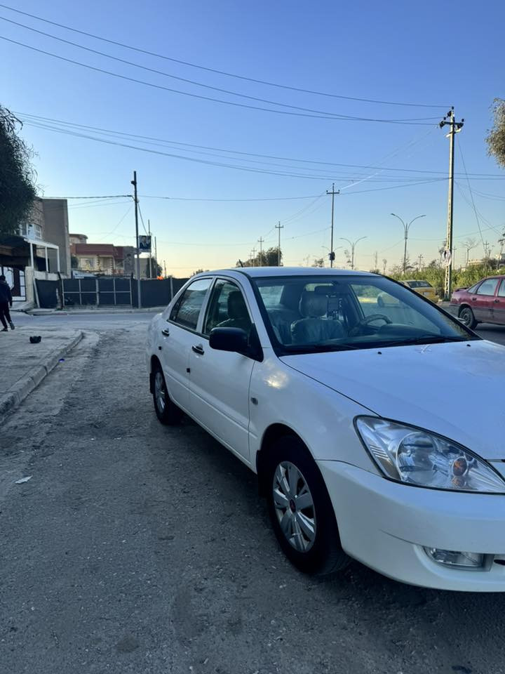 السلام عليكم مستبوشي لانسر للبيع موديل 2007 سيارة كير مكينة شرط رقم أربيل جديد هزة وسنوية جديد الاستفسار ***********
