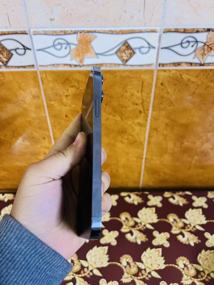 ايفون 13 برو ماكس
ذاكره 512 بطاريه 95 تك سيم
مامفتوح بحري السعِر 700 الف
***********
