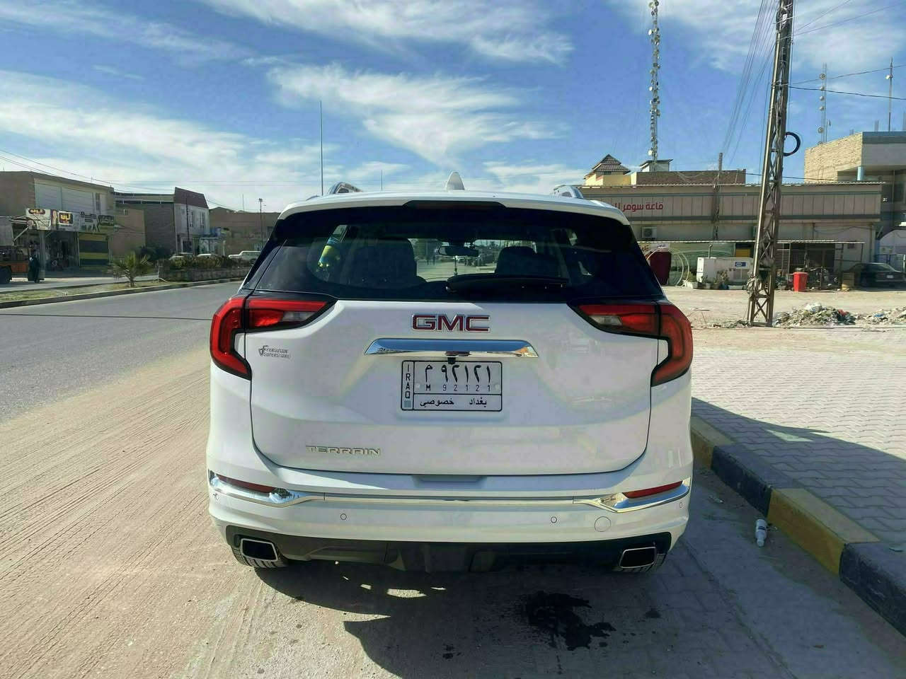 تيران ٢٠١٨ دينالي ..مو دفع رباعي وما بيهه بنوراما .. حادثه البابين اليمنه مبدلات ... والايرباك مال البرده طاك ... وهيه  من امريكا الجاملغات الاماميه ثنينهن والبنيد جايات بيهن كلير ليش ما ادري ... يمي صار بيه شغلتين بالباب مال البيت دحجتهه المره بالباب اليمنه الوره دحجه ٤ اصابع و الايت الامامي الايمن ابو ستوته طخه انكسرت المازده بدلتهه الاصليه من البصره جبتهه بس المازده ١٥٠ الف ... هذني الشغلات البيهه ماشيه ٦٨ الف ميل عارضهه ب ١٣٠ وبيهه مجال


**إذا كنت صاحب هذا الإعلان وتريد حذفه لأي سبب، رجاءا أرسل رسالة إلى الدعم الفني**