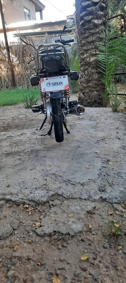 سيفان ٥ كير جاهزه جديده دراجه استخدام شخصي فتره قصيره وعفتهه اوراق موجوده دراجه موديل ٢٤ سعر 725 وبيه مجال قليل مكان بغداد ابو غريب رقم *********** واتساب وخط
