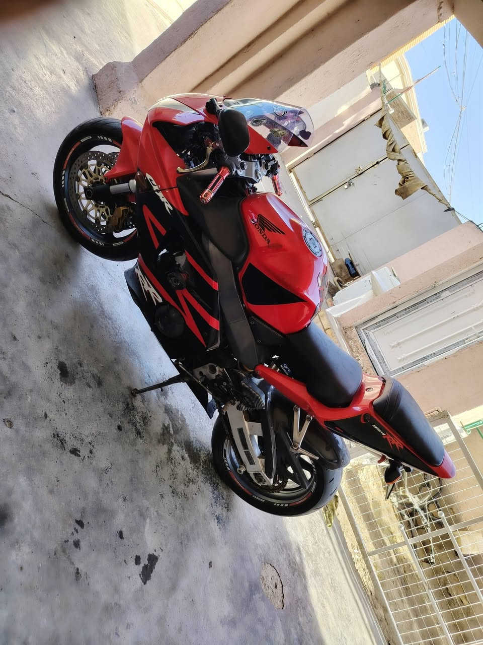 للبيع cbr954  ***********
السعر ١٨
