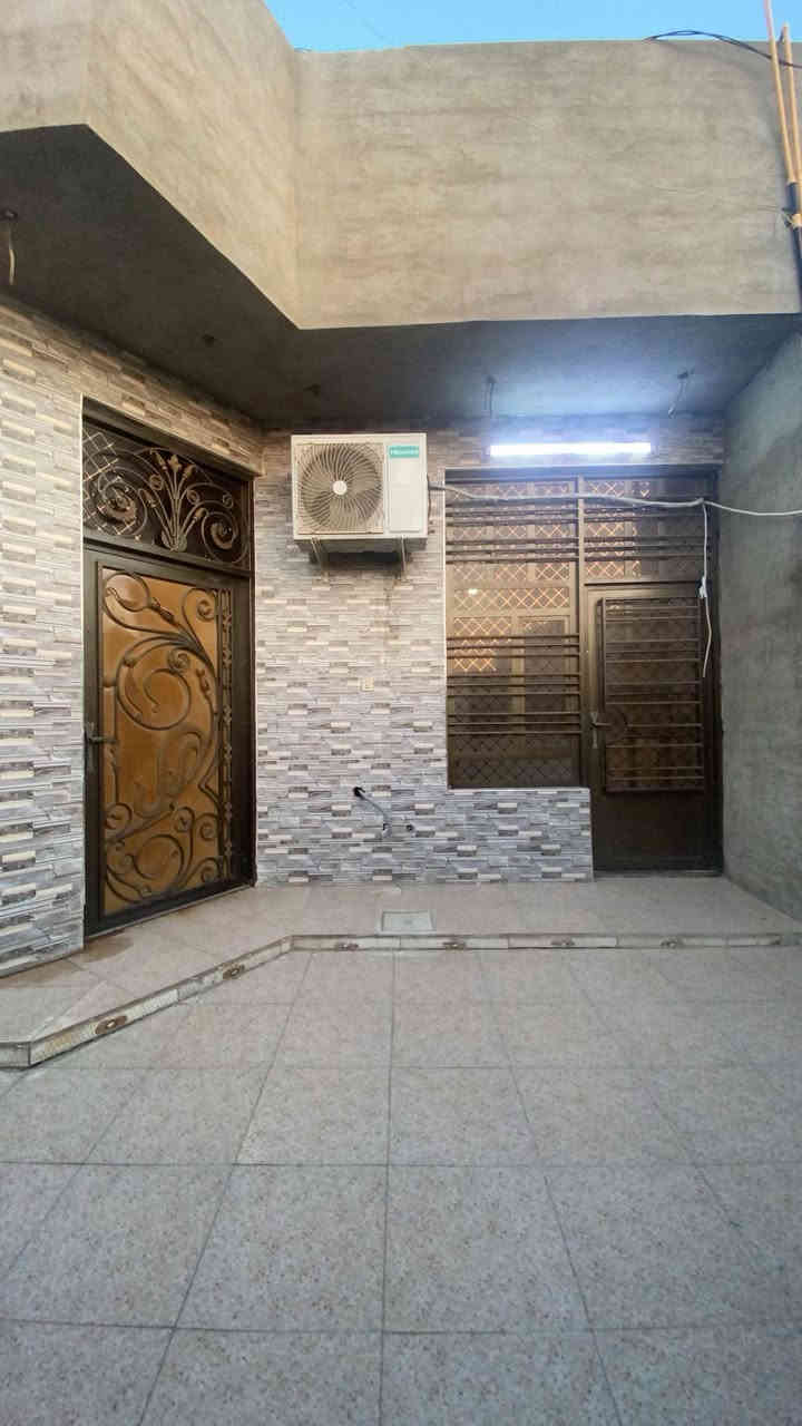 بيت للبيع في الجولان الثانية 
متكون من غرفة نوم وصالة ومطبخ وحمام وطرمة
مساحة ١٥٠ متر 
بناء ٢٠٢٣
بناء بلوك 
سعر البيع ٦٥ مع الكاونتر وبي مجال بسيط
الشارع مكصوص تأهيل للتبليط 
مقابل النزلة مال جامع الازركية يبعد دقيقتين عن سدة الازركية
للاستفسار اتصل على ***********
