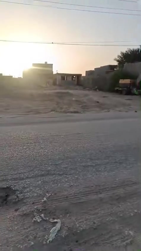 قطعة أرض للبيع مساحة 200 متر طابو 25 في منطقه سيد اسماعيل في كربلاء قطعة تجارية الواجهه 10متر /*********** /***********
