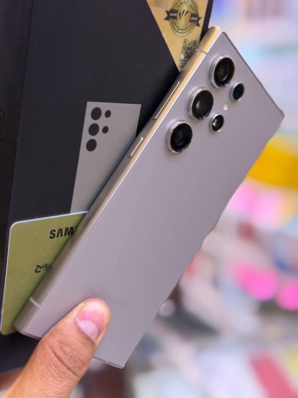 سلام عليكم 
مكلف بالنشر 
جهاز الترا S24 
ذاكرة 256 عشوائيه 12 
الجهاز بوضع الوكالة يعني بعده جديد 
استخدامة اتصال فقط 
للأستفسار الاتصال على الرقم ***********
