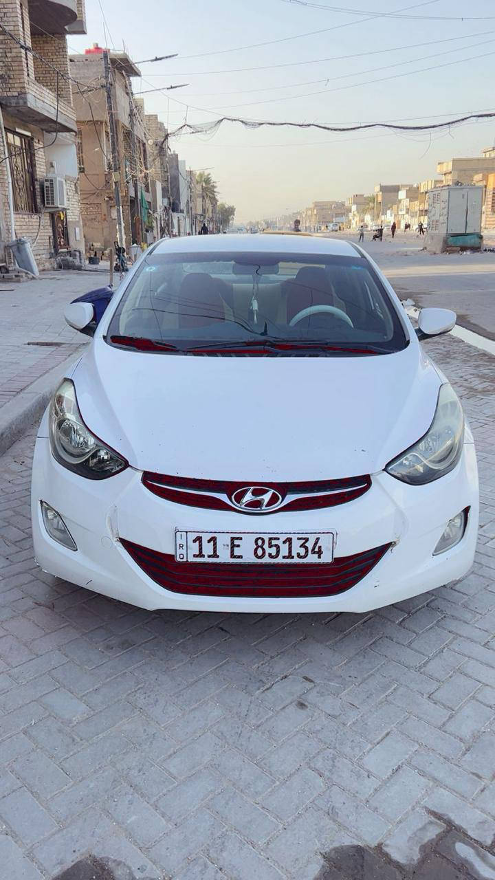 سلام عليكم النتره 13 وارد خليجي بسمي رقم الجديد سياره داخل لونين
 تحكمات ستيرن
شاشه تاب  كامره
5 ويل كب
  مكينه 1600 دوش المرغوب مكفوله 
كير خير من الله سياره عليهه ادامه صدر امامي خلفي جديد 
تخم تاير جديد باتري جديد سياره 3 قطع صبغ بدون دواخل بدون دواخل سونار موجود السعر خاص *********** العنوان بغداد مدينه الصدر
