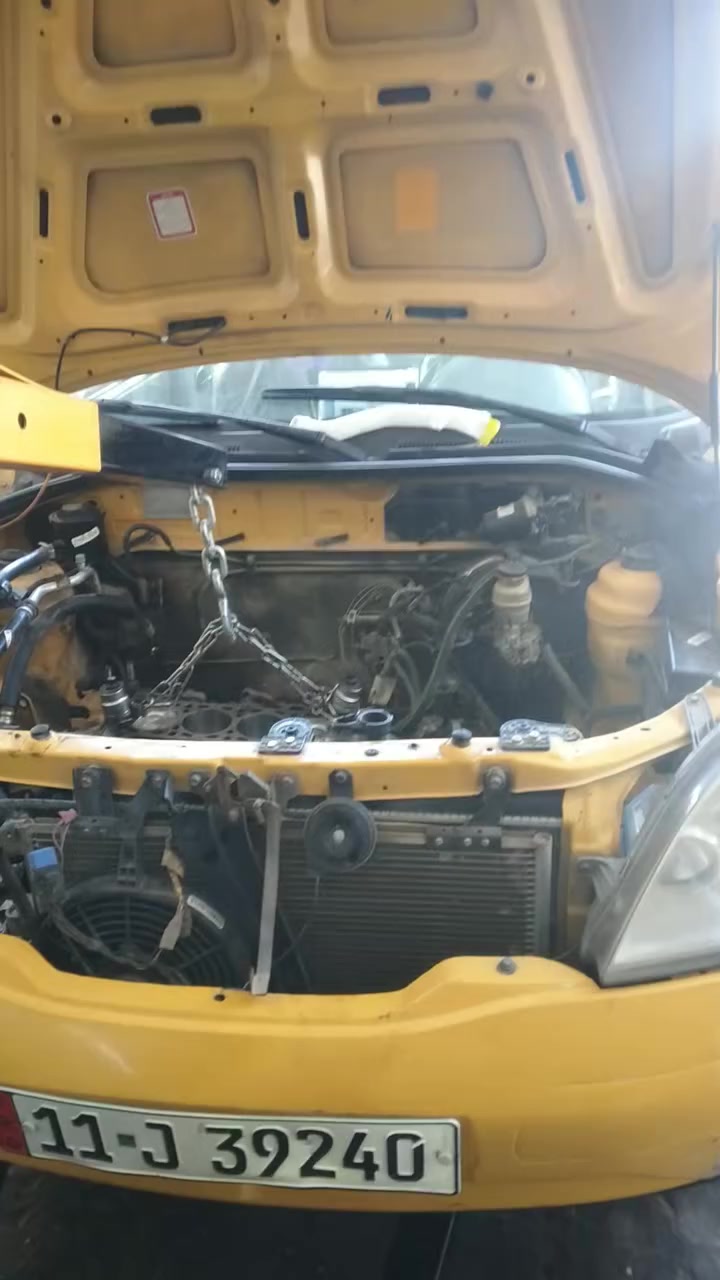 السلام عليكم
من رخصة الادمنية فيتر عام وحداد صدر فحص وضمان بلعمل الى اعضاء الكروب وبلخدمة.
حي الجهاد بداية شارع السوك مقابل جامع علي ولي الله قرب محلات اليزن للادوات الاحتياطية متواجدون من الساعة ال ٨ صباحا الى الساعة ال ٤ عصرا يوميا عدا يوم الجمعة عطلة
   عمار ***********
