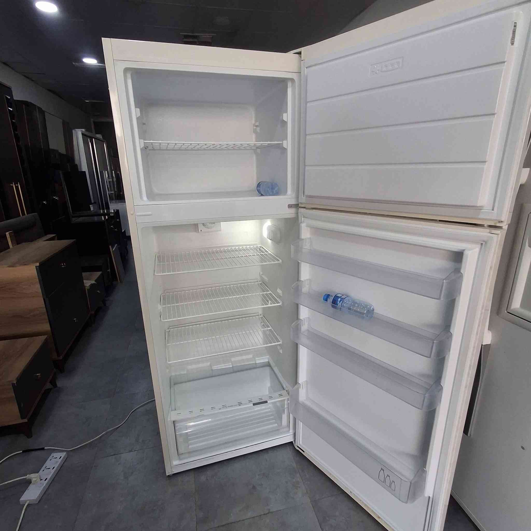 السلام عليكم ثلاجه ٢٠قدم تجميد فول نظافه واصل للمنزل داخل أربيل مع ضمان اسبوع رقم تواصل وتساب ***********
