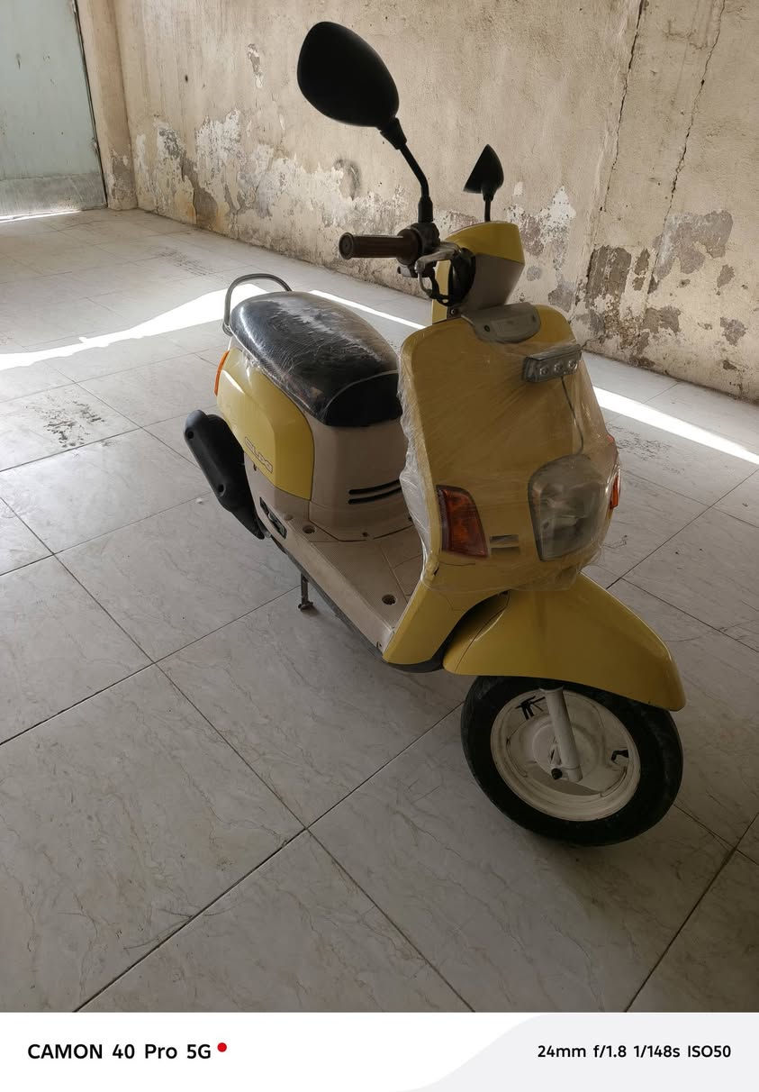 ماكس بوليسي صارلي 5 أشهر من نزلتها من رمبه داخل كريمي ليمونيه مكينه بلاديه فقط مبدل بيها السلف دراجه رمبه
السعر مطلوب بيها مليون50 ألف بيها مجال العنوان البصرة المعقل تواصل ع واتساب : ***********
