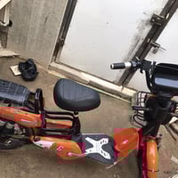 باسكل شحن • بطارية ٦٥٪ • مقاس ٢٨