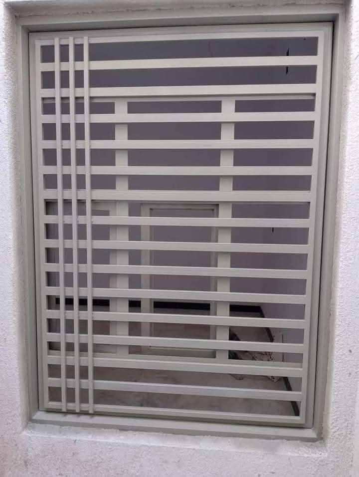 تم بعون الله
معمل حدادة احمد الهزاع 
يعلن عن أنسب الأسعار واحدث الموديلات
للتواصل عن طريق الهاتف ***********
