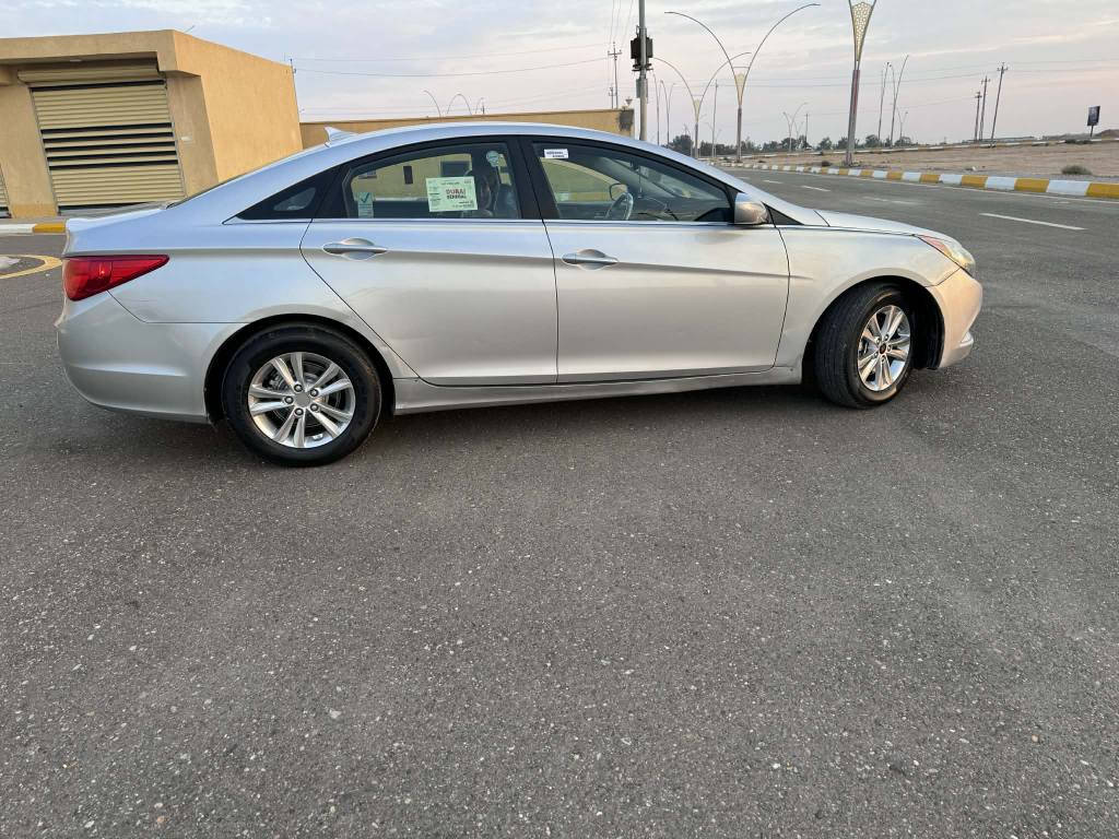 السلام عليكم اخوان للبيع سوناتا 2011 امريكي رقم سليمانيه الجديد محرك كير شرط بيهه صبغ بنيد سعرهه 98 وبيهه مجال لشراي مكاني بغداد حي الحسين الاستفسار *********** بغداد, العراق
