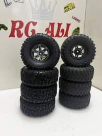 طقم تاير • اسود بلاستك • جديد