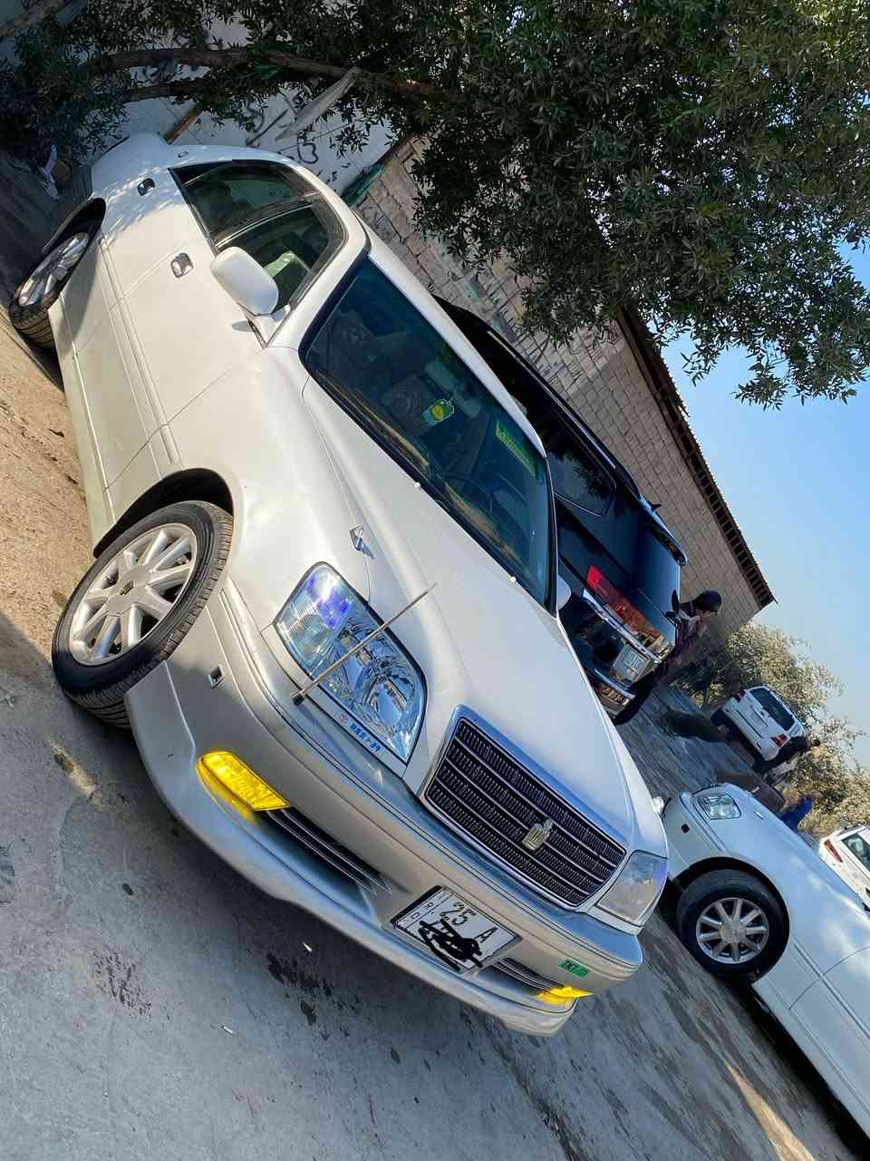 سلام عليكم 
ملكه رقم كركوك دولي بسمي قرار 48 
ديفور جبير 
3دكم خضراويه 
كفاله عامه 
حداديه جديده 
أربع كشنات كهرباء 
ABS
شغال 
تركشن 
تحكم ستيرن 
مثبت سرعه 
سياره مال جناي جاهزه ع اخير حبايه 
سعر 158 
مكاني بابل 

‭0781 430 7448‬

‭0785 444 5039‬
