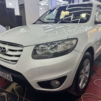 سنتافية 2010  مكينة V6 حجم 3500 مكفول فتحه  3 قطع تبريد 7 راكب  4x4 بي...