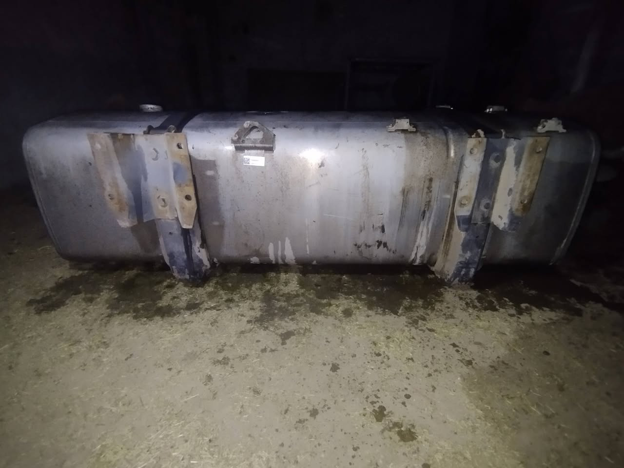 تانكي فافون الماني للبيع يأخذ 700لتر المكان النجف السعر 4ورقات للاتصال على الرقم *********** او ***********
