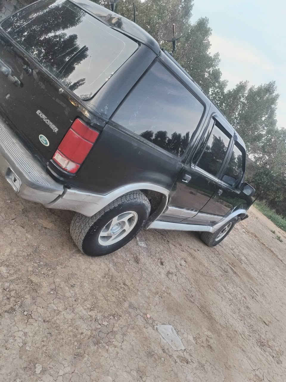 البيع سياره، فورت اكسبلور ستيشن، مديل 1994 رقم بغداد، سمويه، ٢٨،مكينه وكير بطه، محور، مكفولات، مع، تخم، تايرات، جدد،، السعر، ٣٣،وبيه،مجال،العنوان،بغداد، تاطع، النهروان، ***********
