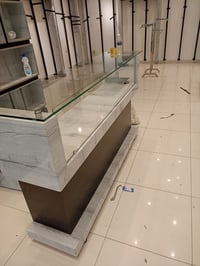 ميز • ستاندات • شوكيات