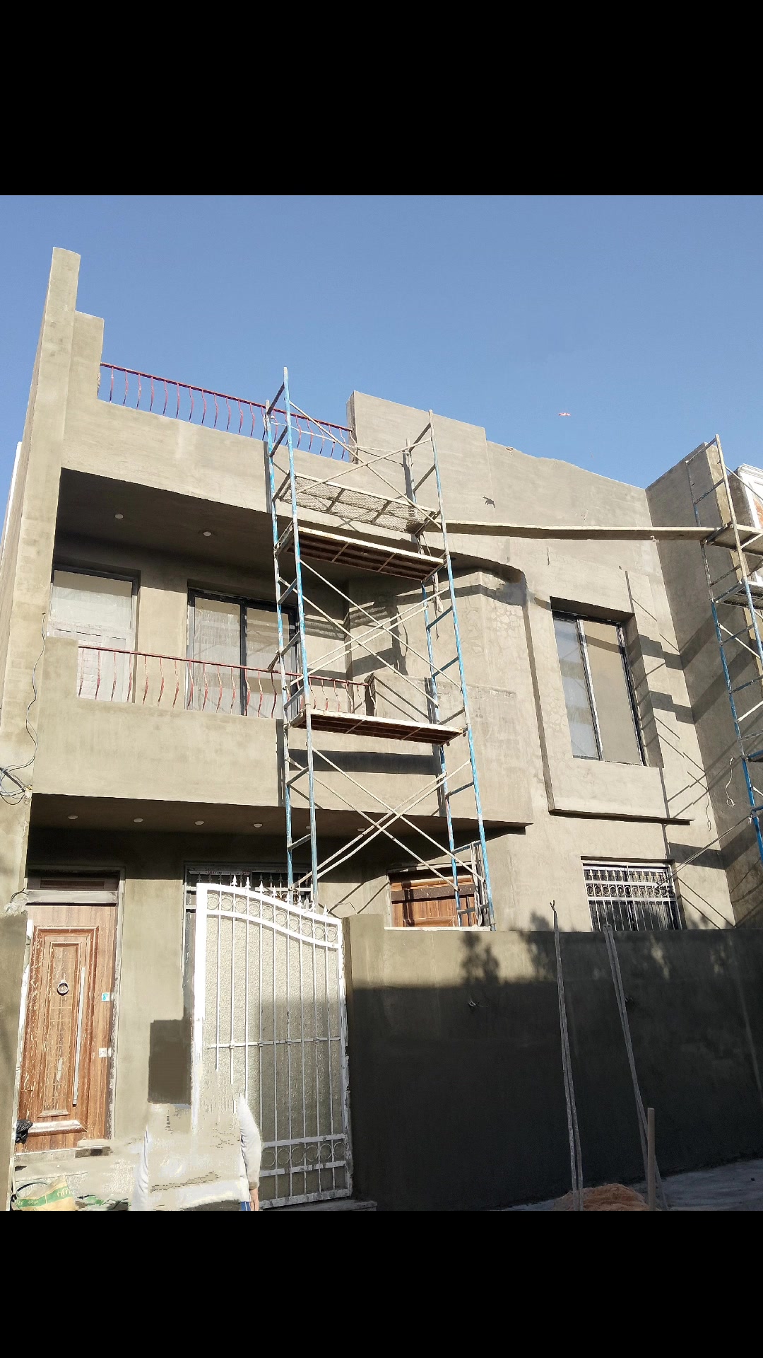 خلفه لبخ اسمنت مصري درجه اولى بغداد الغدير ***********
