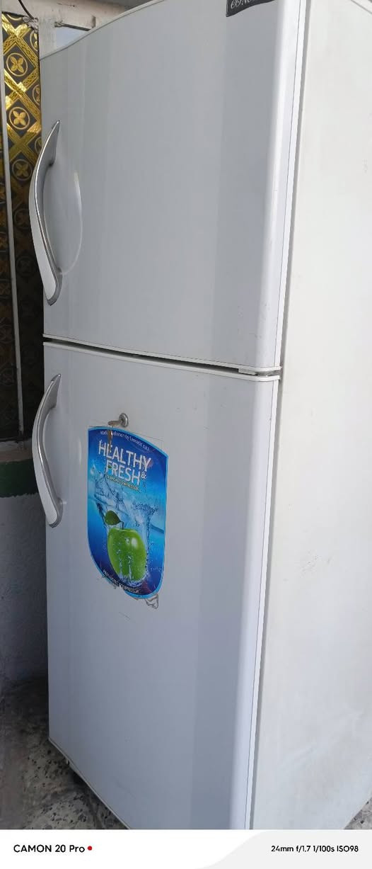 ثلاجات للبيع الحمره سعرها 175وبيها مجال والبيضه سعرها 75 تشتغل بس تفصل


**إذا كنت صاحب هذا الإعلان وتريد حذفه لأي سبب، رجاءا أرسل رسالة إلى الدعم الفني**