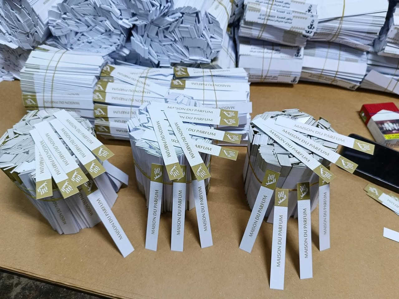 🔥#عرض_خاص لأصحاب محلات العطور والكوزمتك في #العراق
هل جربت أشرطة اختبار العطور (تيسترات) بتصميم اسم محلك؟ 👇

🧾 كل 5,000 شريط بـ 100 ألف دينار فقط
✨ يشمل:
▪️ تصميم احترافي باسم محلك
▪️ طباعة عالية الجودة على ورق قطني ماص
▪️ توصيل مجاني لكل محافظات العراق

🔹 أقل كمية: 5,000 شريط
🔹 معاينة التصميم قبل التنفيذ

📞 للتواصل والطلب عبر واتساب: +9647518359182

📦 جرّب ترفع مبيعاتك بتيسترات مميزة تخلي زبائنك يتذكرون عطرك.


**إذا كنت صاحب هذا الإعلان وتريد حذفه لأي سبب، رجاءا أرسل رسالة إلى الدعم الفني**