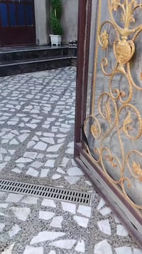 لبيت لبيع مساحه  125 م  مطبخ وهول وصالحه ومنور ٢ وحمام  وغرفه نوم طبع ...