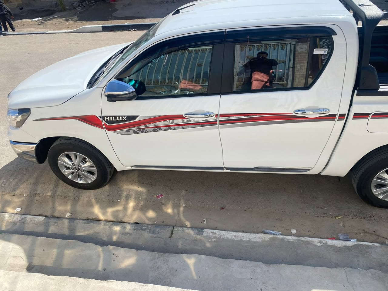 السلام وعليكم بيكم موديل 2025 اوتماتيك ساز كفاله عامه ماشيه 12 الف رقم اربيل العنوان بصره زبير الهاتف ***********
