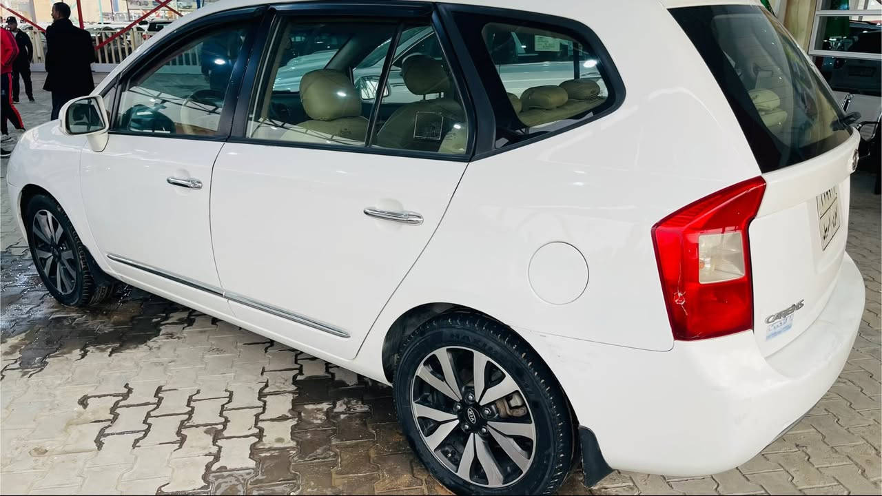 كيا كارنز 2013 خليجي  محرك 2000 كفاله من ضربه بس بارد جاملغ امامي يمنه بدون فتح اربيل مداور ثاني يوم فول استفسار *********** سعر 125$
