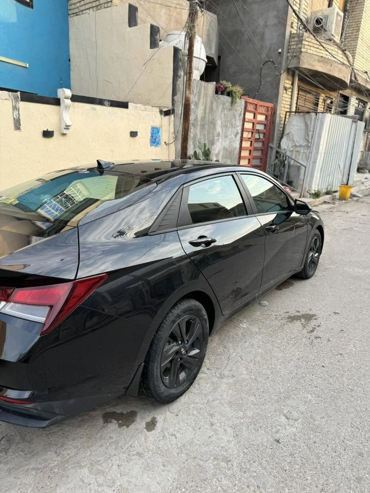 النترا 2022 امريكي
محرك 2000 دوش ماشية 82 كيلو قطعة وحدة صبغ جاملغ 138 وبيها مجال  بغداد ***********
