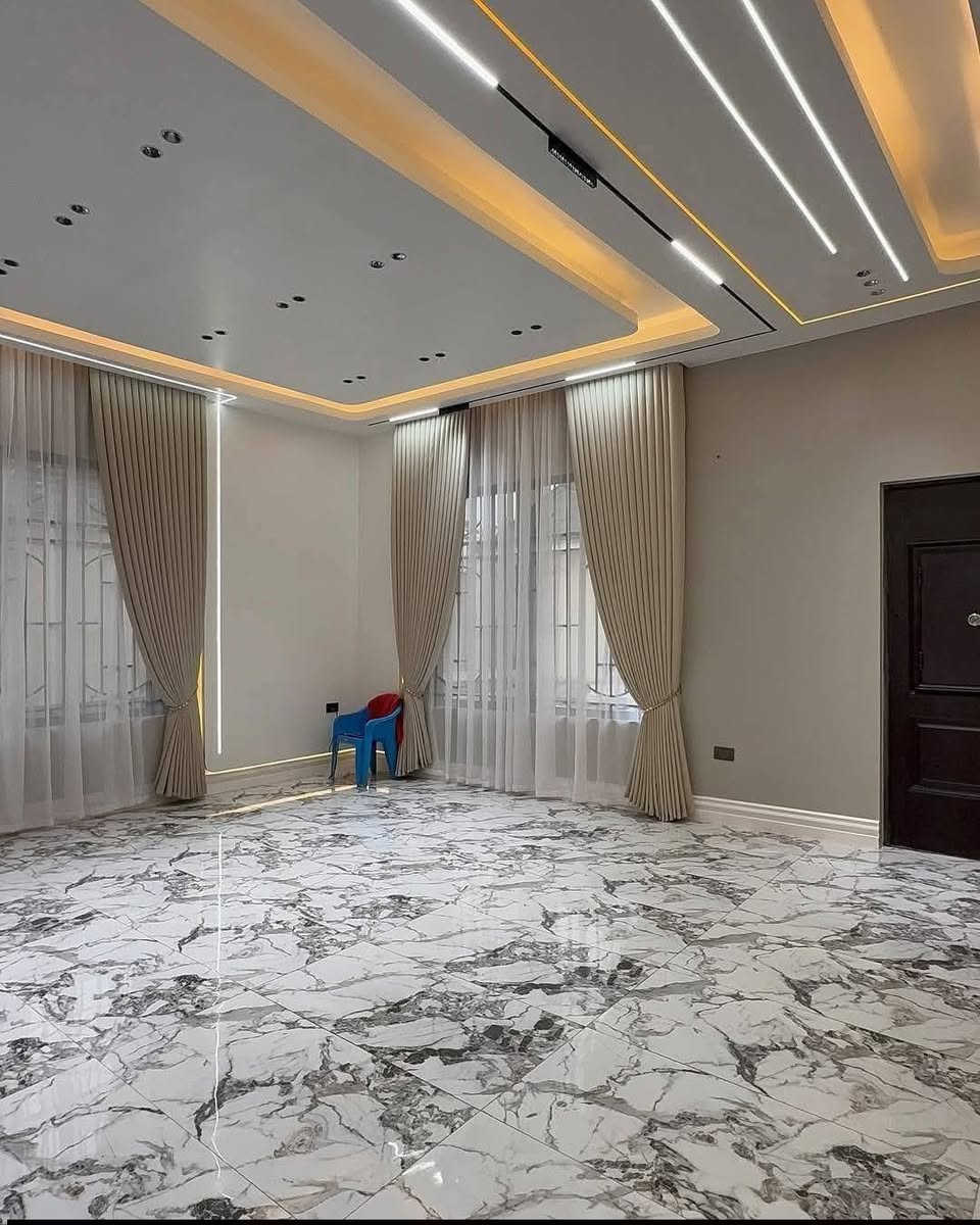 عرض. بالتقسيط        عرض بالتقسيط
بالتقسيط بالتقسيط 
لفتره محدوده سعر المتر ٣٥ الف الف كرسته وعمل 
#/ يعلن مكتب الامين لديكور عن انسب الأسعار 
شغل درجه اولى 
جبس بورد + نقشت مغربي+ صبغ داخل و الخارج 
عمل سطوح بوتر ستوب
وتساب او مراسلة الصفحه  
***********
