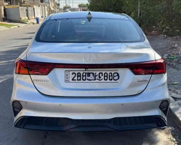 سلام عليكم 

سيراتو 2023 خليجي شركه نيم  محرك 2000 دوش فول مواصفات فتحه وشاشه بلادي ونفكيتر وقطعتين تبريد وداخل اسود ناشيه 17 الف وعالفحص لوك بعدها بكل تفاصيل الشركه 

رقم اربيل باسمنا 

مكان السياره بغداد السيديه

السعر 187

***********
